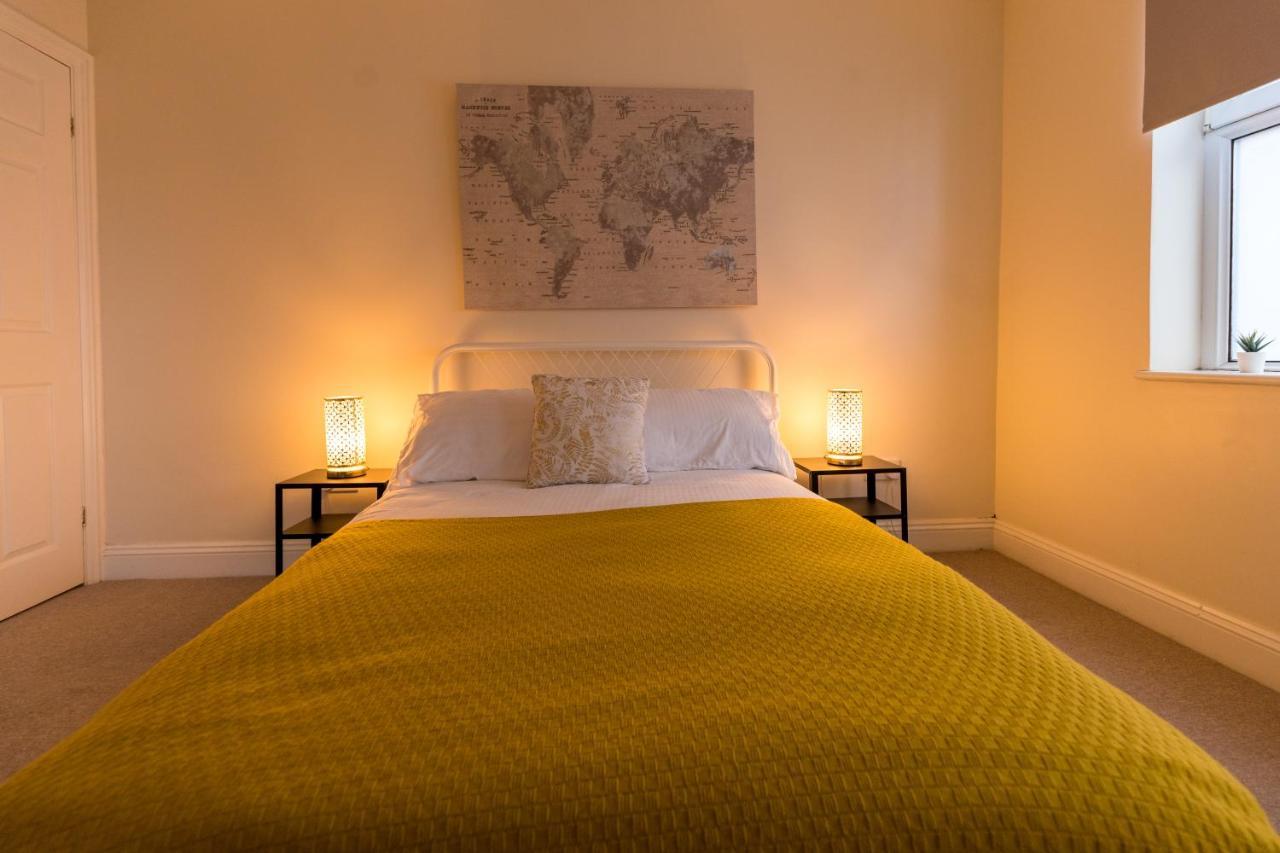The Ella Fitzgerald - Modern 2 Bedroom Apartment, Super Close To City Centre Cardiff Exterior foto