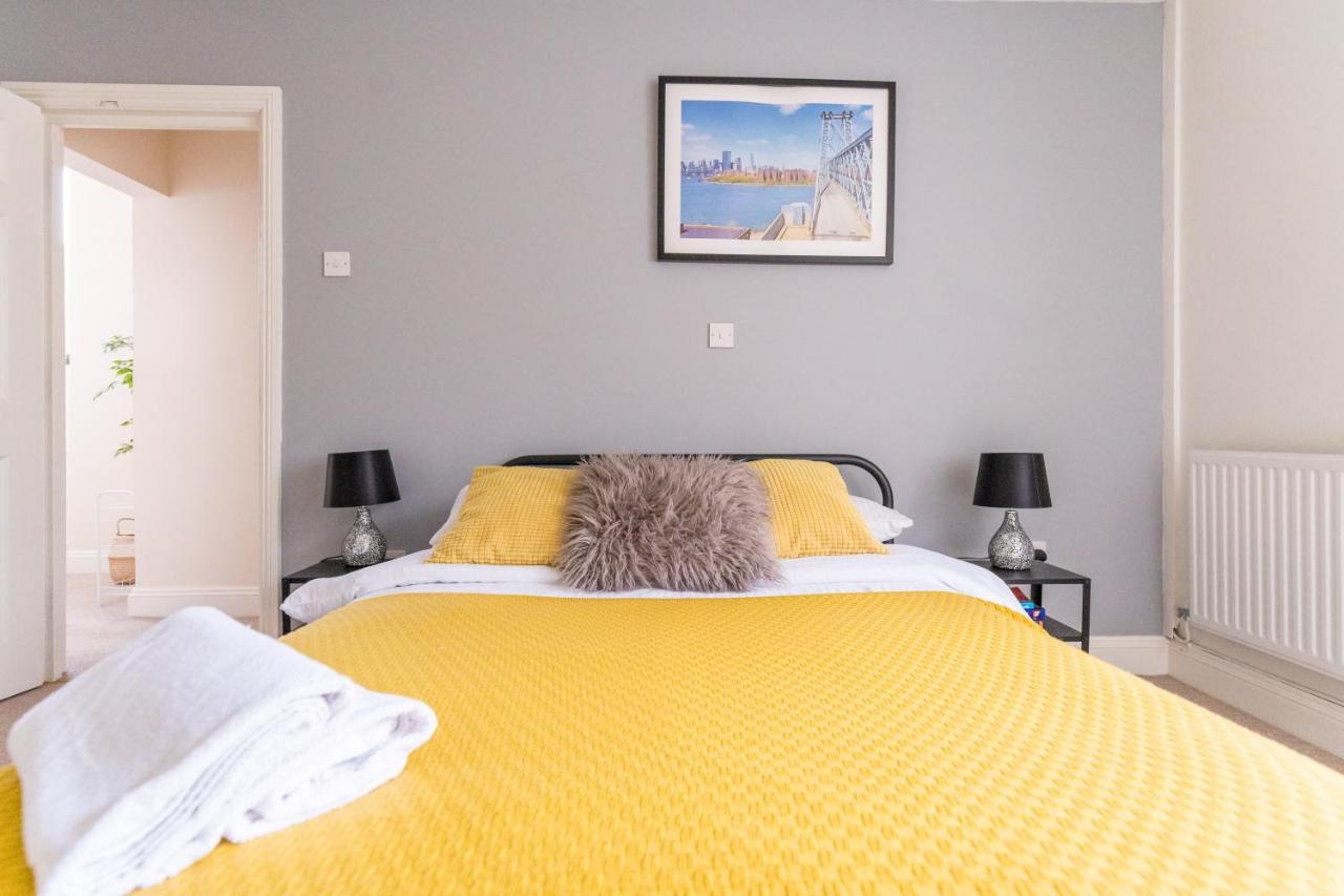 The Ella Fitzgerald - Modern 2 Bedroom Apartment, Super Close To City Centre Cardiff Exterior foto